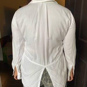 Bella Dahl XS Button Up